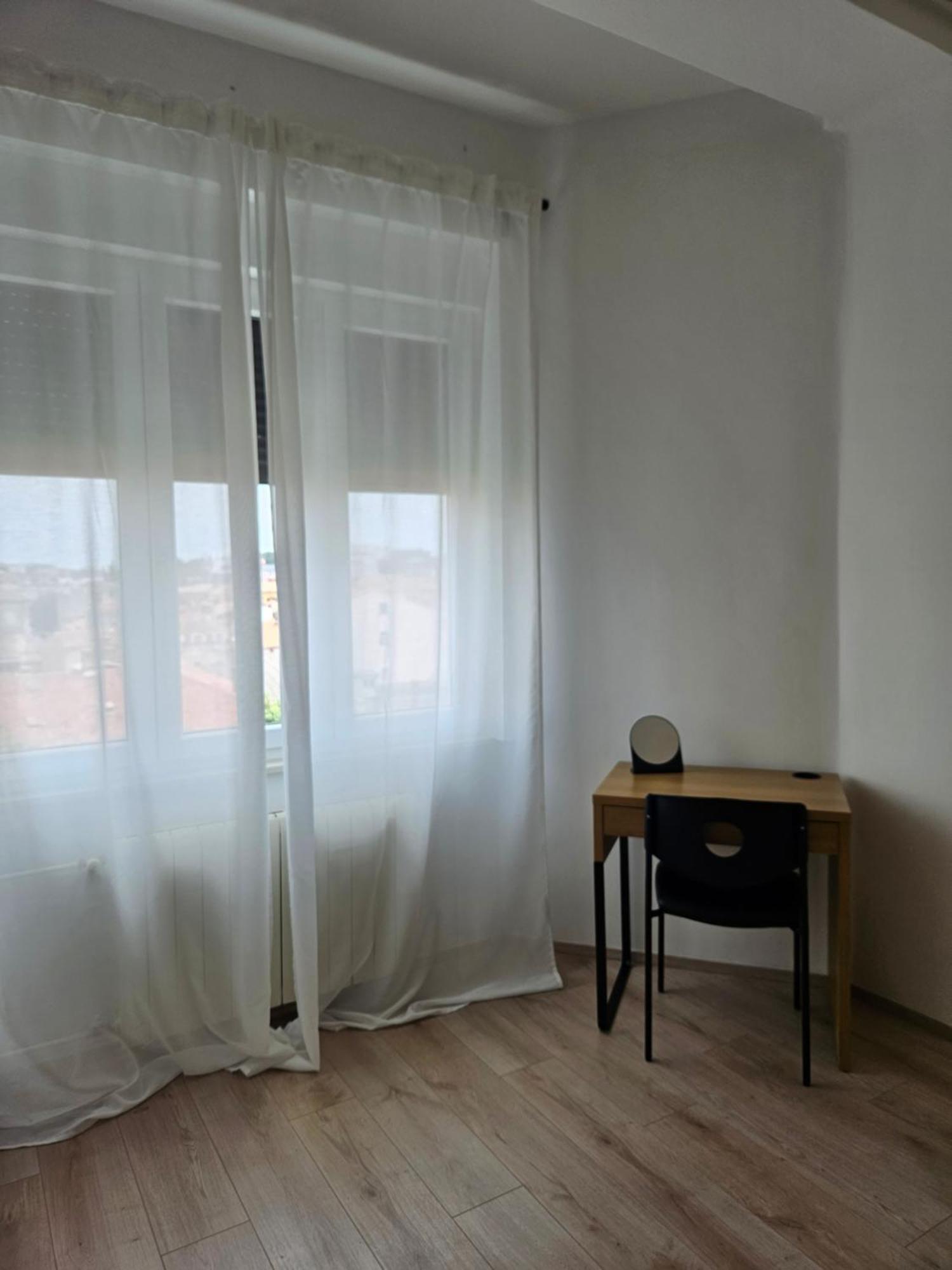Giardini Panorama - Penthouse In The Heart Of Pula Apartment Room photo